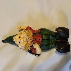 4 Charming Gnome Figurines Set - Multicolor